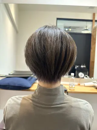 ショート カラー パーマ ⭐️小顔ショート⭐️ 大鷲拓海のヘアスタイル