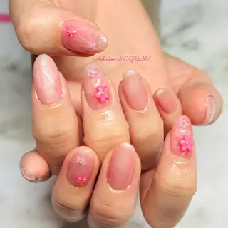 ネイル Nail salon MEGUMIのネイルデザイン