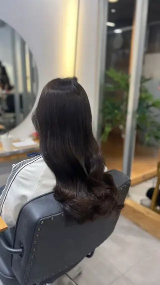 ロング 冨田 悠稀/ 髪質改善特化🫧のヘアスタイル