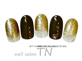 ネイル 中島 実穂のネイルデザイン