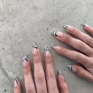 ネイル _white 上本町店のネイルデザイン