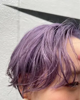 ショート カラー オカモト ミユウのヘアスタイル