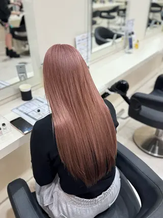 ロング 🩷モテ髪＆透明感 🩷ミルクティー🩷のヘアスタイル