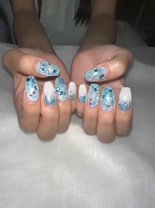 ネイル うにゃねいる🌷 Mayaのネイルデザイン