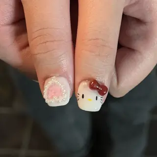 ショート 小川 柚香のネイルデザイン