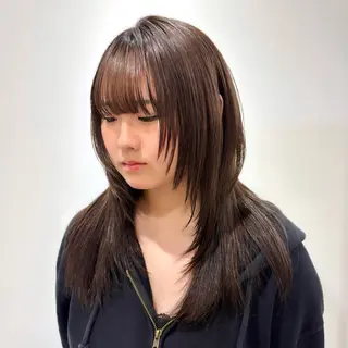 セミロング カラー ハイトーン/ウルフ/ レイヤー/Asukaのヘアスタイル