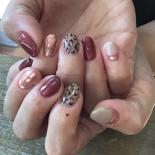 ネイル Nest 三田のマツエク・マツパデザイン