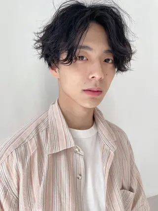 ショート パーマ メンズ 🤎ベージュカラー 🐶メンズパーマのヘアスタイル