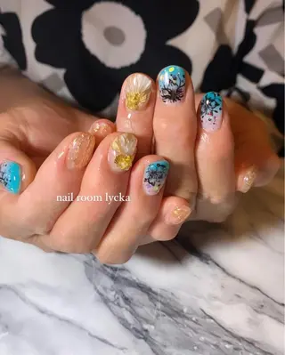 ネイル ﾈｲﾙﾙｰﾑﾘｯｶ 𝐦𝐚𝐲𝐮のネイルデザイン