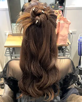 ヘアアレンジ 若井 春実のヘアスタイル