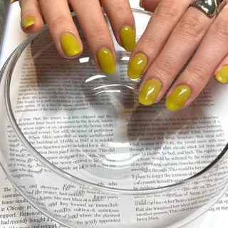 ネイル anyora nail salon所属・大人ワンホン キラキラ/Ayanoのネイルデザイン