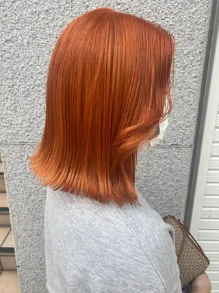 ショート カラー ザクザクレイヤー 🍀/ブリーチ/小田のヘアスタイル