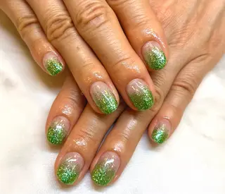 ネイル 渡邉 真衣のネイルデザイン