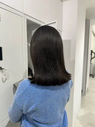 ミディアム ya₥a/メンズカッ ト/透明感カラーのヘアスタイル