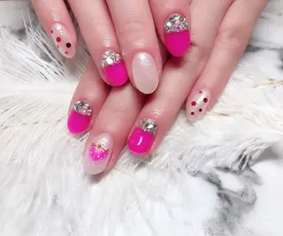 ネイル マジックミラー所属・マジック ミラーのネイルデザイン