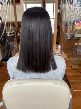 ロング 岩井 佑城のヘアスタイル