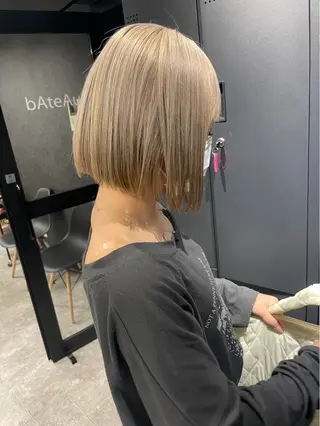 ショート カラー bAteAu所属・💎透明感カラー💎 bAteAu あまねのヘアスタイル