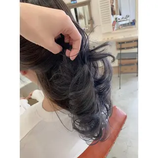 セミロング カラー fio マナミのヘアスタイル