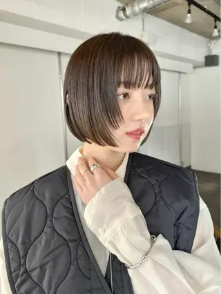 ショート カラー 奥村 紘のヘアスタイル