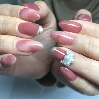 ネイル Serenity by Mari所属・Shinozaki mariのネイルデザイン