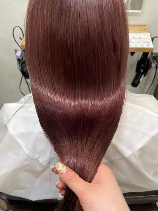 カラー キドウ アイリのヘアスタイル
