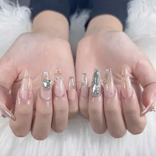 ネイル QUEENSNAIL STUDIOのネイルデザイン