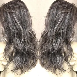 ロング カラー 井上 一平のヘアスタイル