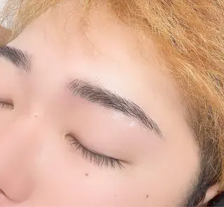 アイブロウ REGINA (レジーナ)所属・REGINA ネイルまつげエステの眉毛・アイブロウイメージ