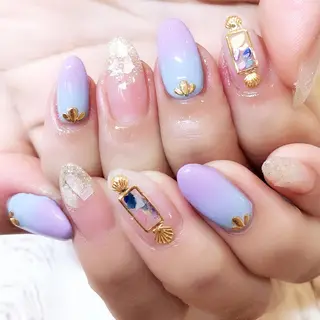 ネイル nailstudio ′ecole所属・nailstudio ′ecoleのネイルデザイン