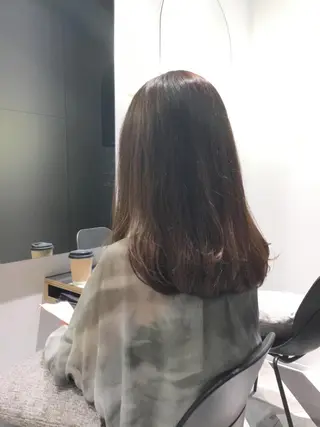 セミロング ✨あなたのお悩み解消 美容師✨TOMOKAのヘアスタイル