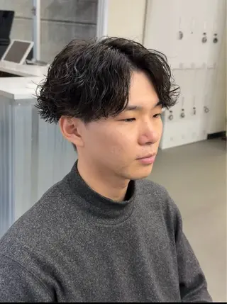 ショート パーマ メンズ 渋谷／ブリーチ／ カラーモデル／はるとのヘアスタイル