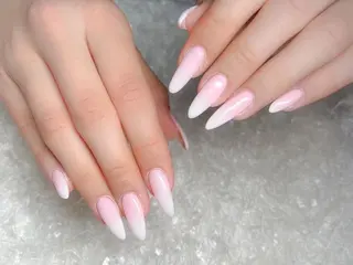 ネイル Nail&eye Belire 新宿のネイルデザイン