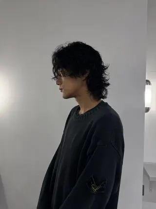 パーマ メンズ HOLLY 髙橋ユウキのヘアスタイル