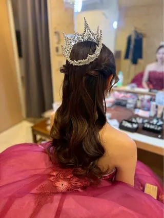 ロング ヘアアレンジ hanaCoco水戸店所属・hanaCoco ハナココのヘアスタイル