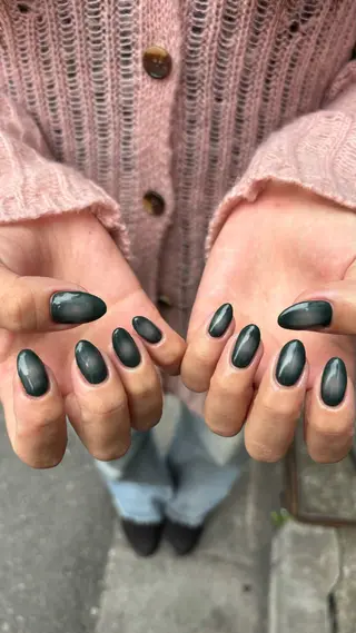 ネイル Queen所属・伊藤 梨恋のネイルデザイン