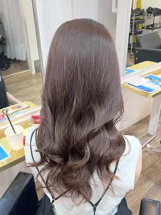 ミディアム カラー パーマ ブリーチなし/ ベージュ/akiraのヘアスタイル