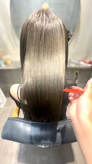 ロング カラー ︎︎カイ ミズキ 🐰𝜗𝜚のヘアスタイル