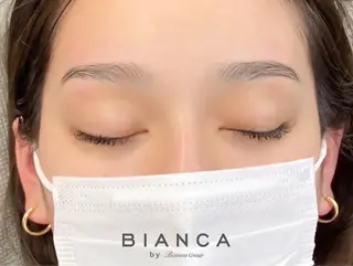 アイブロウ Bianca川越西口 KITAZAKI🫧のネイルデザイン