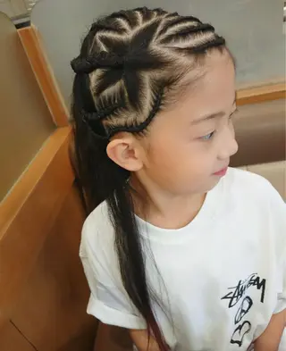 ロング ヘアアレンジ キッズ SPINEL Sawaのヘアスタイル