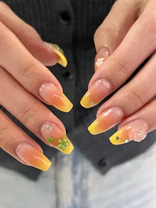 ネイル Hata nail 🎀個性派ニュアンスのネイルデザイン