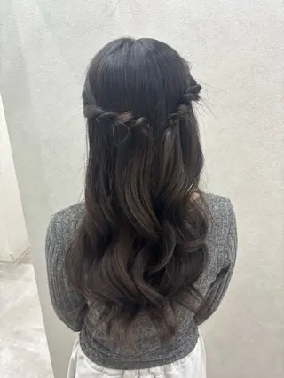 ロング ヘアアレンジ 水島 悠香子のヘアスタイル