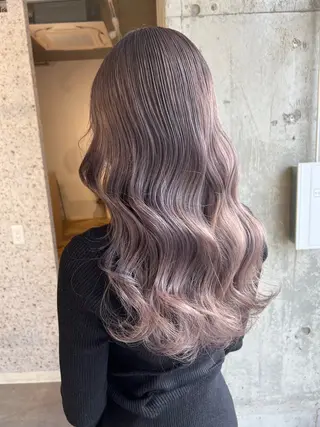 ロング カラー ヘアアレンジ lani ブリーチ /ダブルカラーのヘアスタイル