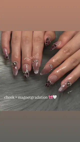 ネイル 鈴木 結万のネイルデザイン