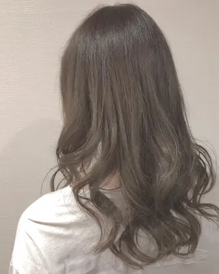 セミロング カラー レイヤーカット匠 イソザキノリユキのヘアスタイル