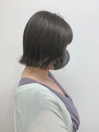 ショート カラー 色白に見える暗髪 梅田・増田のヘアスタイル