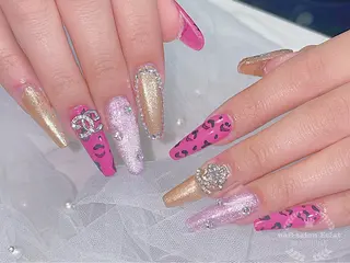 ネイル ネイルサロンエクラ 🫧Shizukaのネイルデザイン