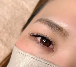 マツエク・マツパ By color EYE&NAIL所属・By color EYE【BEE】のマツエク・マツパデザイン