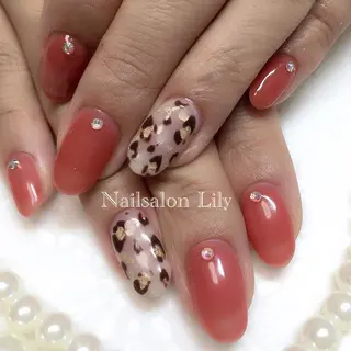 ネイル Nailsalon Lilyのネイルデザイン