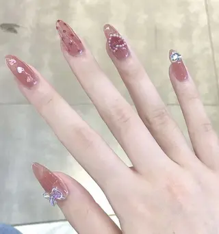 ネイル Queen Nail 柏店　クイーンネイルのネイルデザイン
