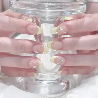 ネイル Kanon 🤍のネイルデザイン